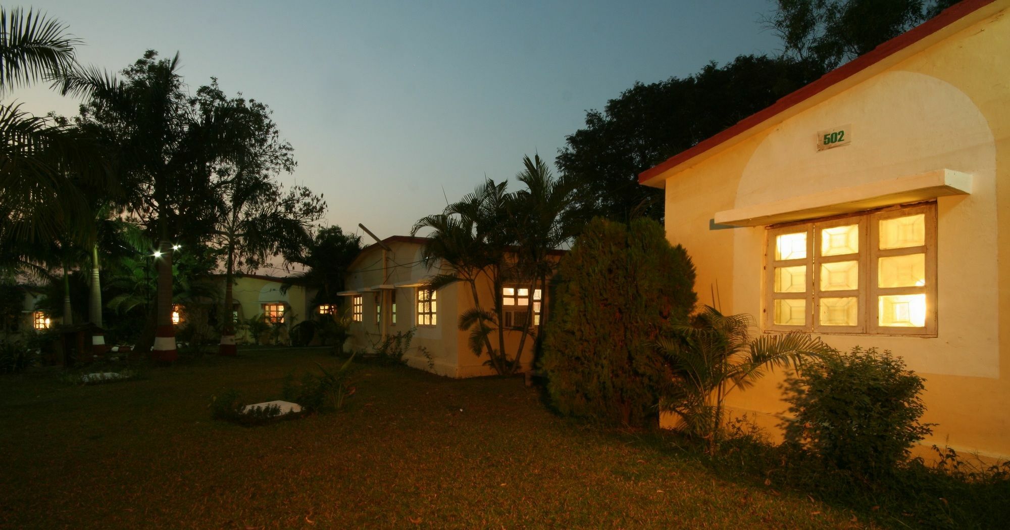 Khanvel Resort Silvassa Exterior foto